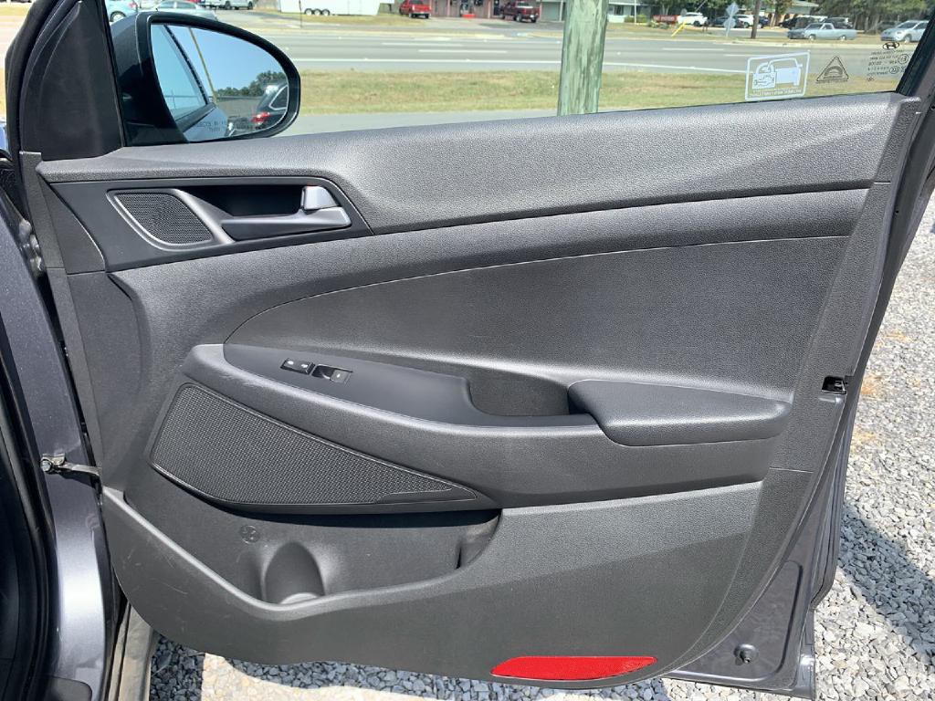 2016 Hyundai Tucson Image 16