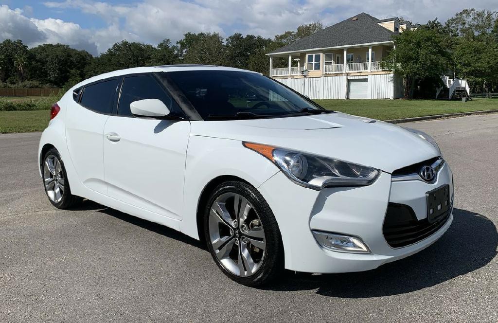 2014 Hyundai Veloster Image 10