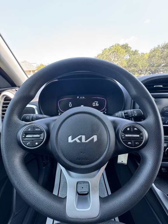 2023 Kia Soul Image 18