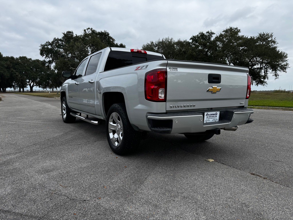 2016 Chevrolet Silverado 1500 Image 3