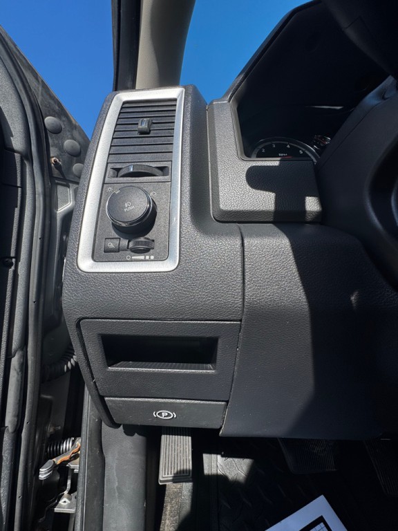 2010 Dodge Ram 1500 Image 10