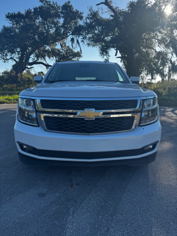 2018 Chevrolet Suburban Image 8