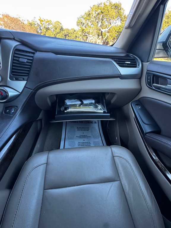 2018 Chevrolet Suburban Image 30