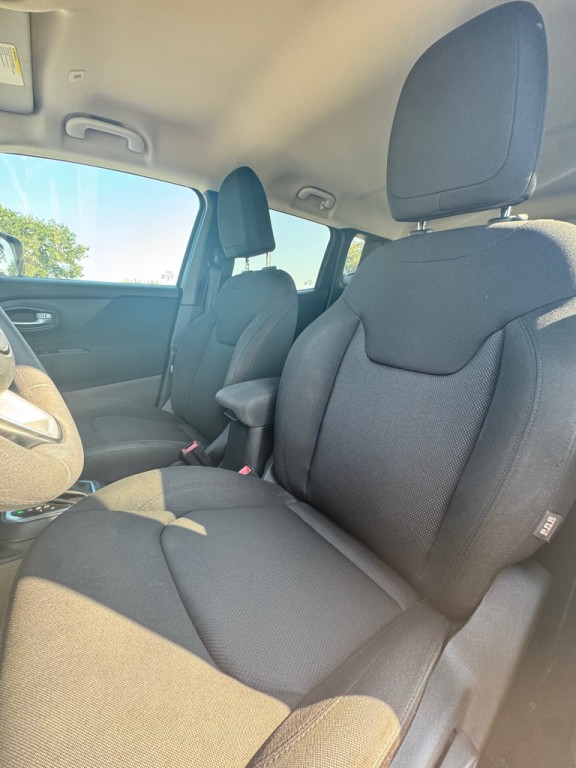 2020 Jeep Renegade Image 10