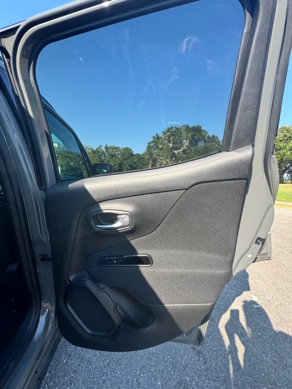 2020 Jeep Renegade Image 15