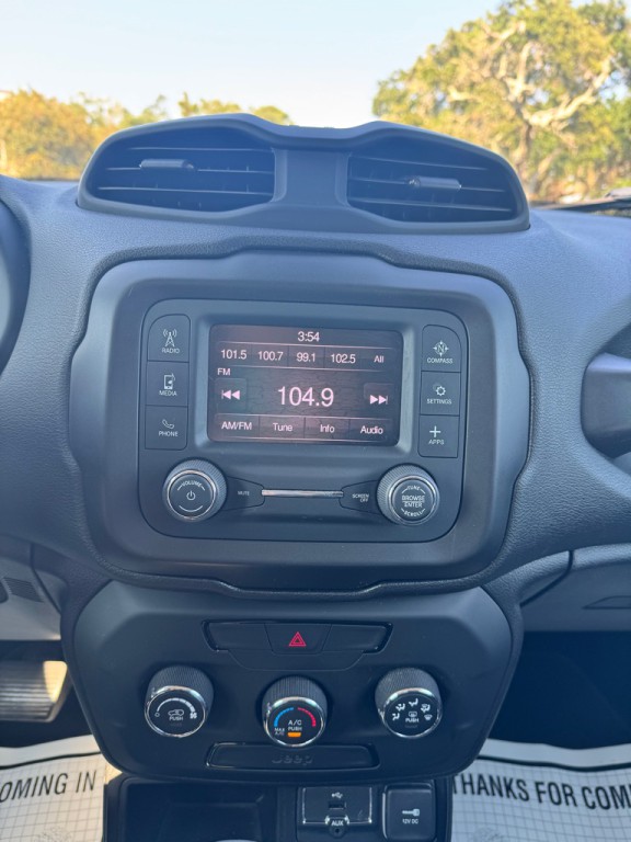 2020 Jeep Renegade Image 19
