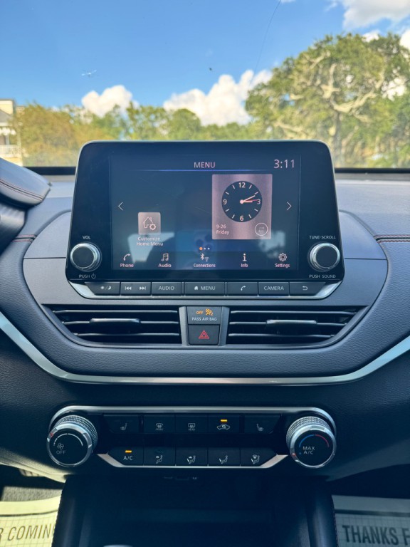 2021 Nissan Altima Image 20