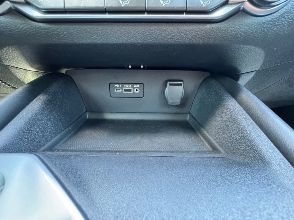 2021 Nissan Altima Image 21