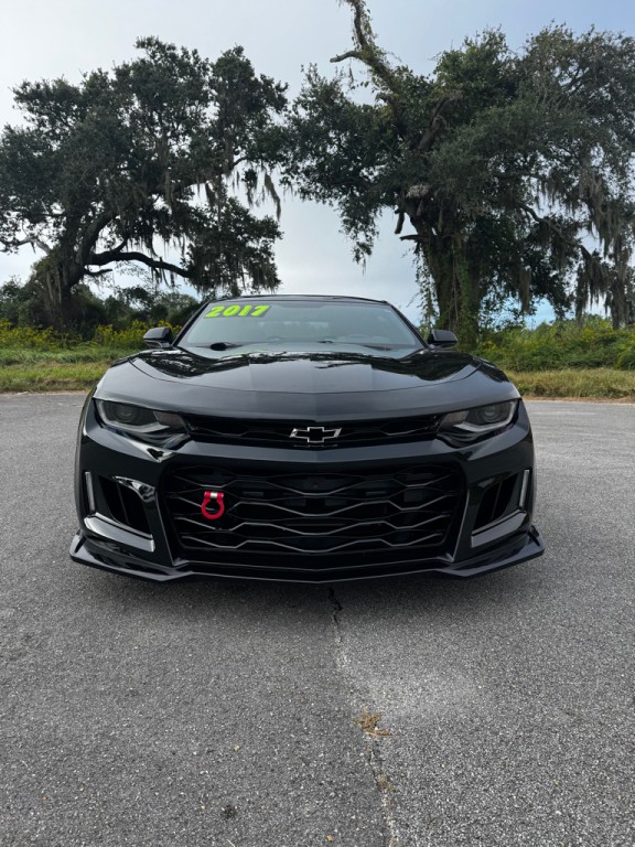 2017 Chevrolet Camaro Image 8