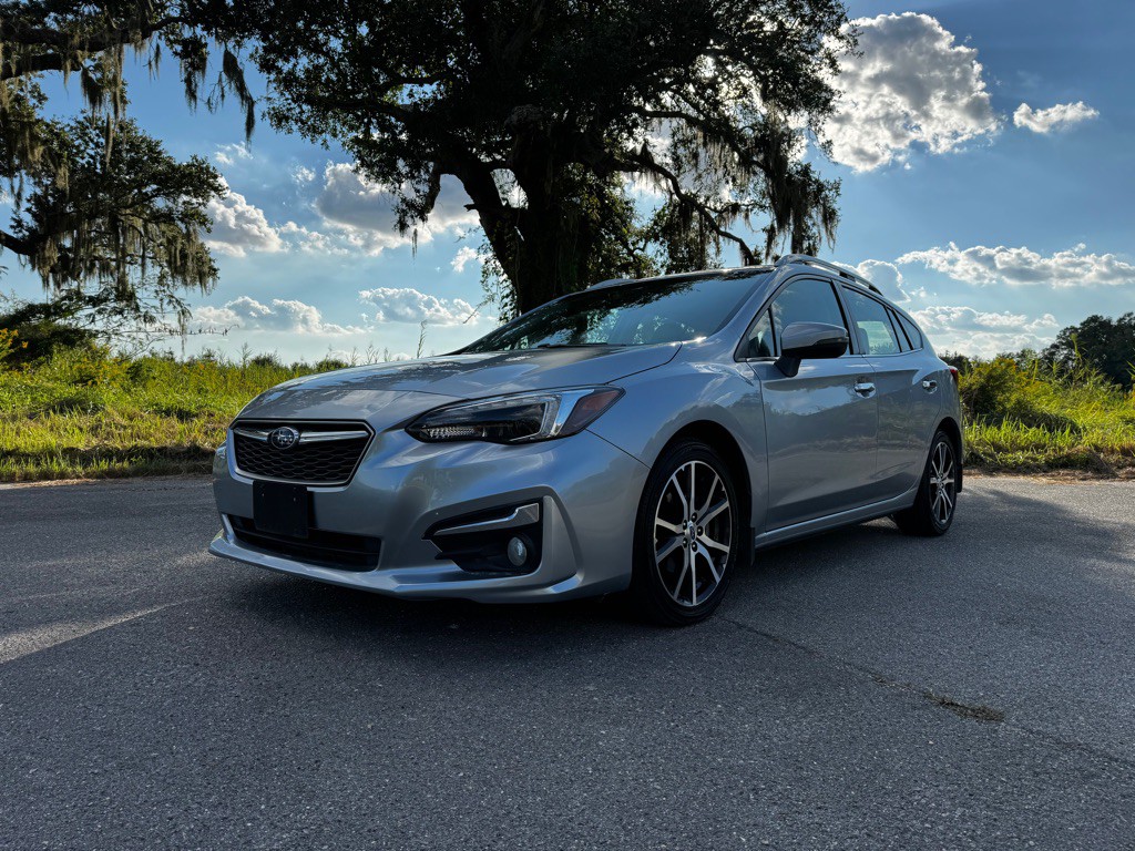 2017 Subaru Impreza Image 1