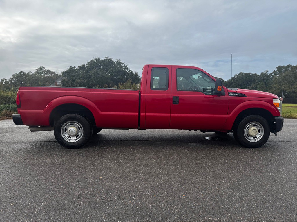2015 Ford F-250 Image 6