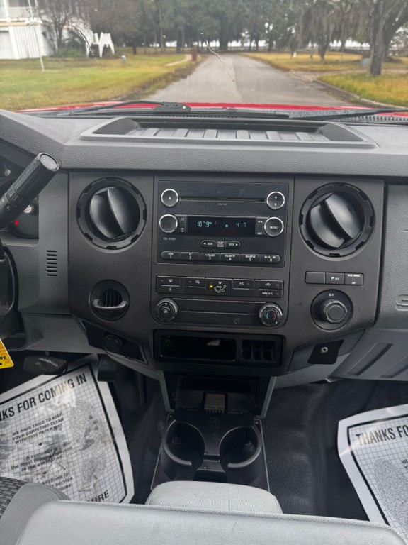 2015 Ford F-250 Image 21