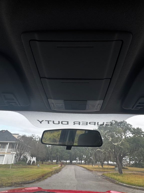 2015 Ford F-250 Image 24