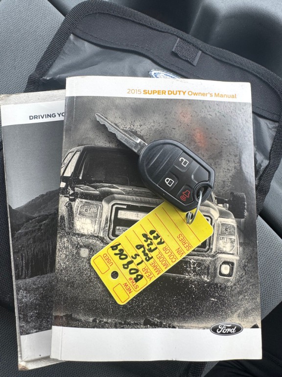 2015 Ford F-250 Image 27