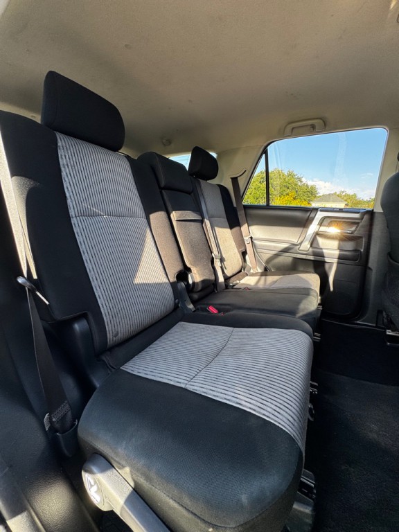 2018 Toyota 4Runner Image 16