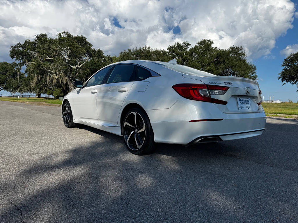 2018 Honda Accord Image 3