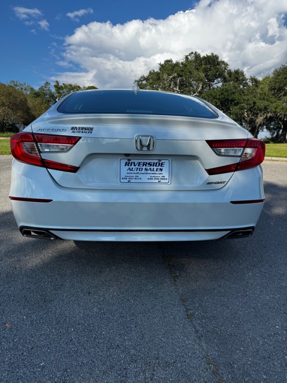 2018 Honda Accord Image 4