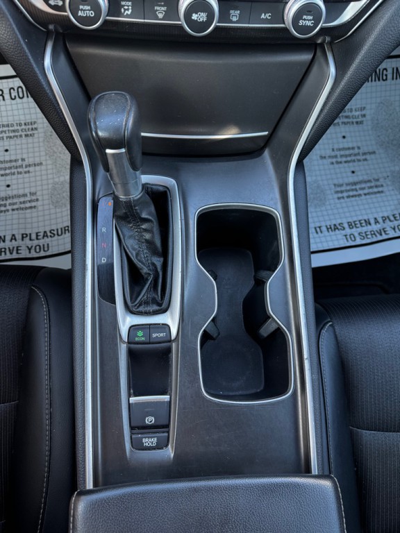 2018 Honda Accord Image 21