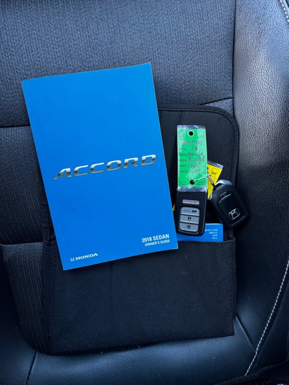 2018 Honda Accord Image 29