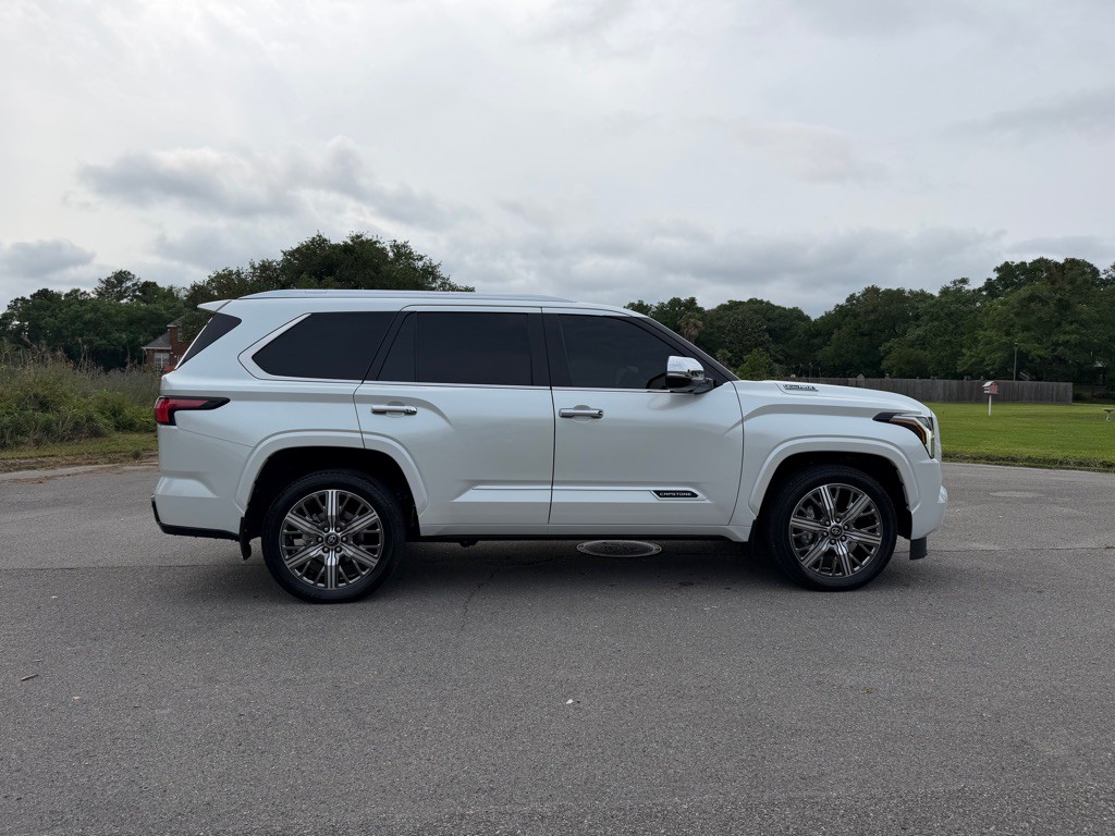 2025 Toyota Sequoia Image 6
