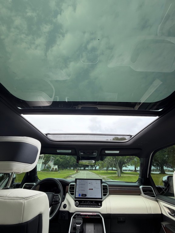 2025 Toyota Sequoia Image 24