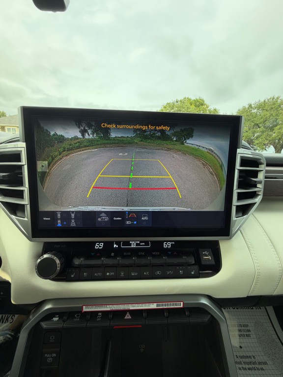 2025 Toyota Sequoia Image 36