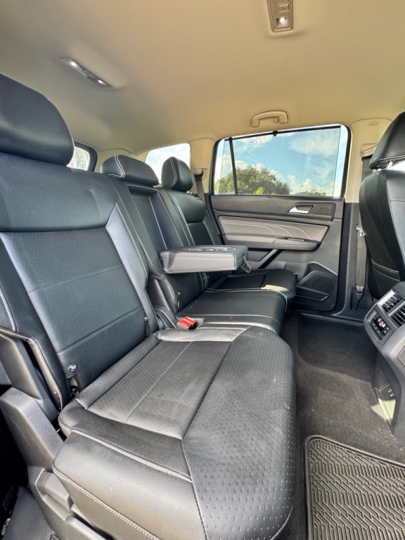 2021 Volkswagen Atlas Image 17