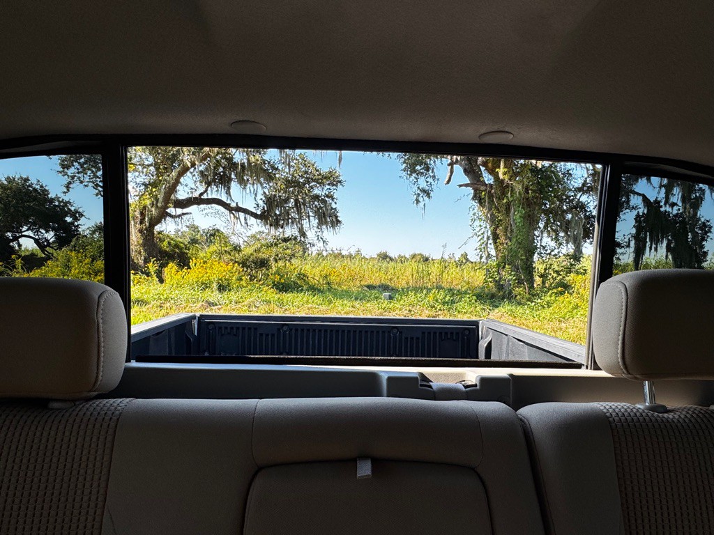 2011 Nissan Titan Image 19