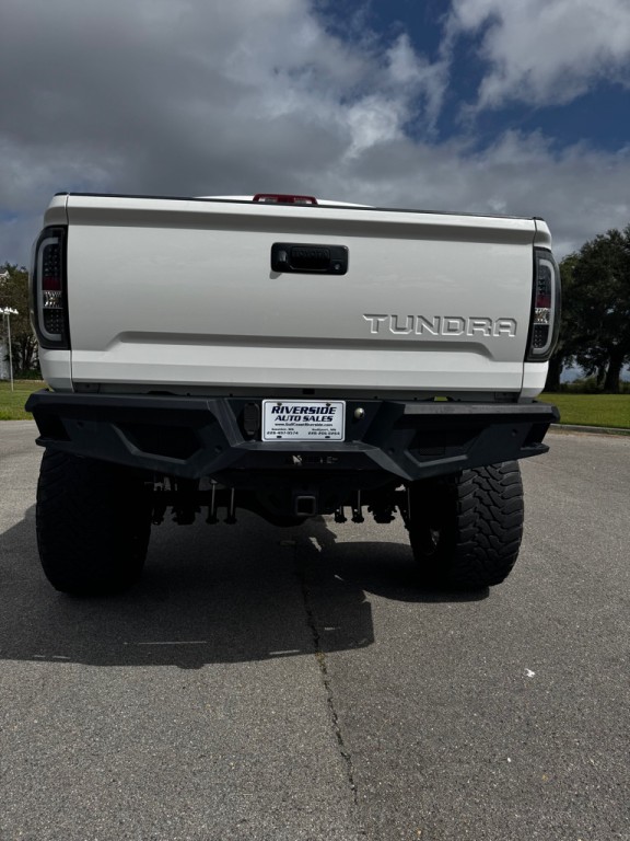 2017 Toyota Tundra Image 4