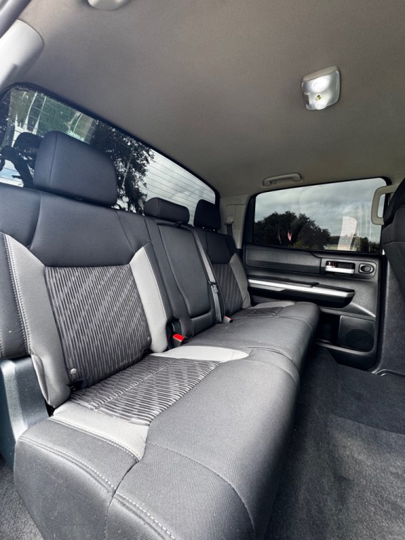 2017 Toyota Tundra Image 16