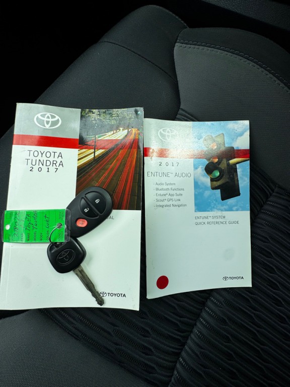 2017 Toyota Tundra Image 29