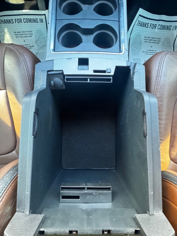 2015 Ford F-250 Image 24