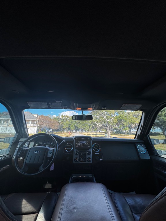 2015 Ford F-250 Image 25