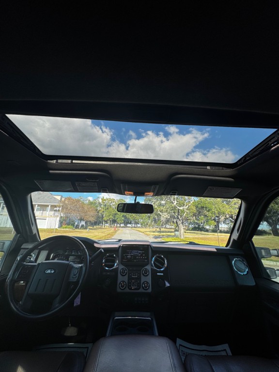 2015 Ford F-250 Image 26