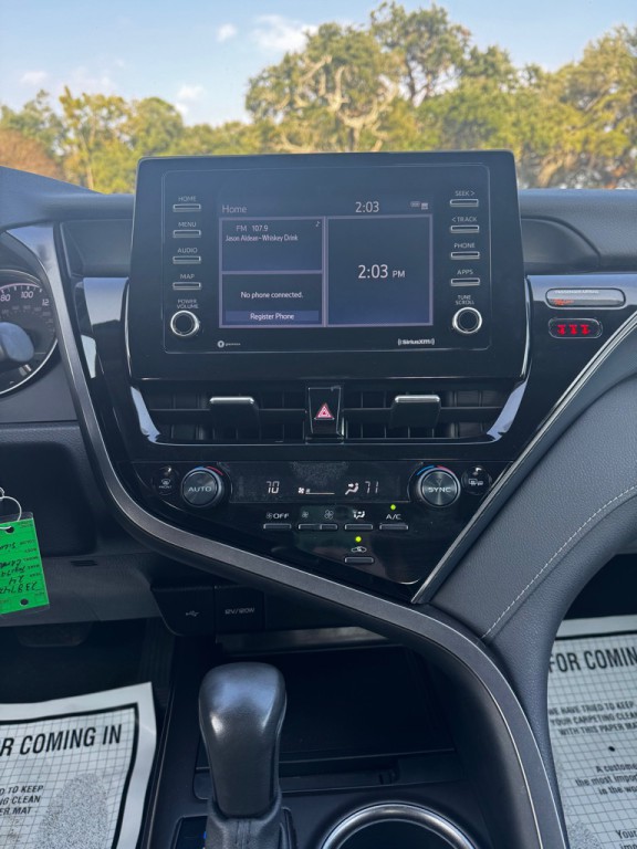 2024 Toyota Camry Image 21