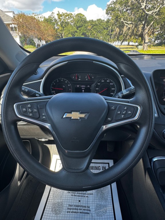 2023 Chevrolet Malibu Image 18