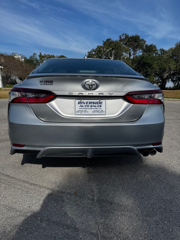 2022 Toyota Camry Image 4