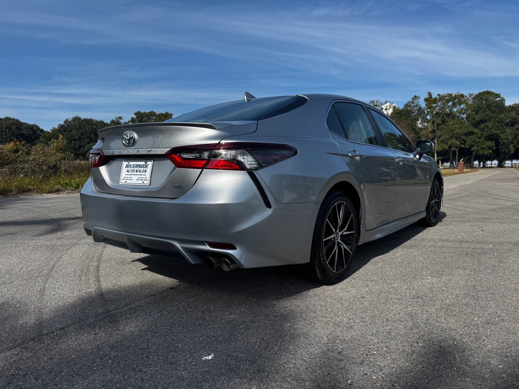 2022 Toyota Camry Image 5