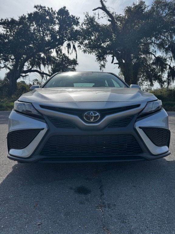 2022 Toyota Camry Image 8