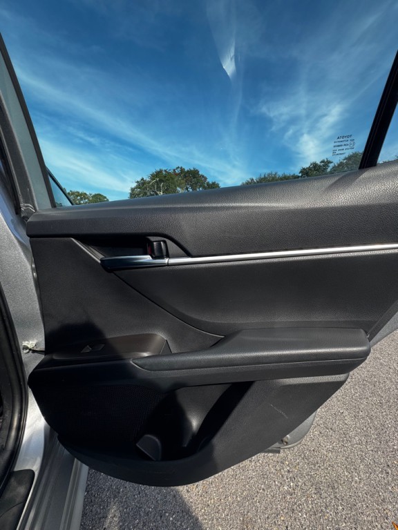 2022 Toyota Camry Image 15