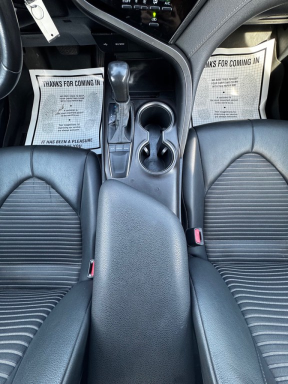 2022 Toyota Camry Image 22