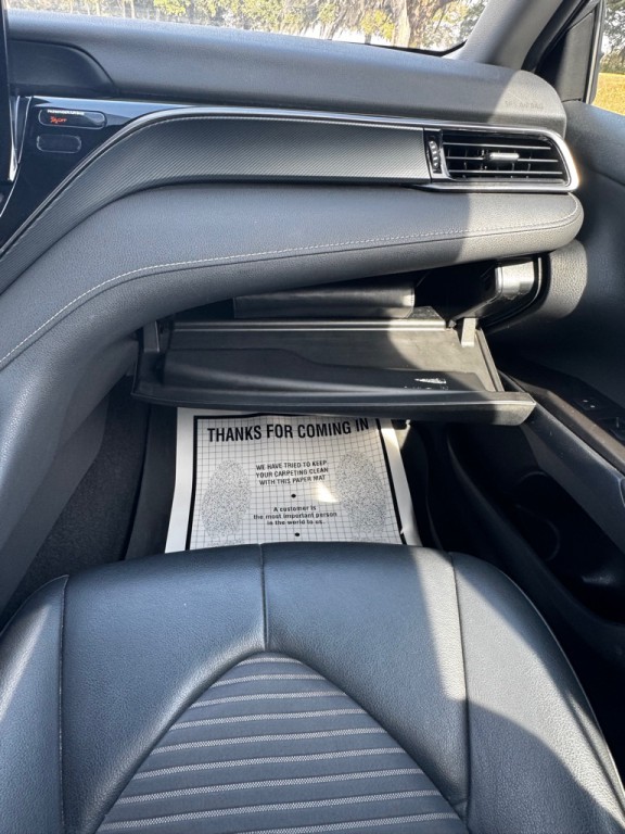 2022 Toyota Camry Image 25