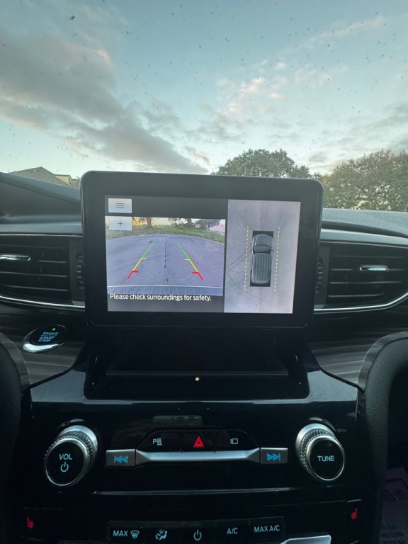 2021 Ford Explorer Image 33