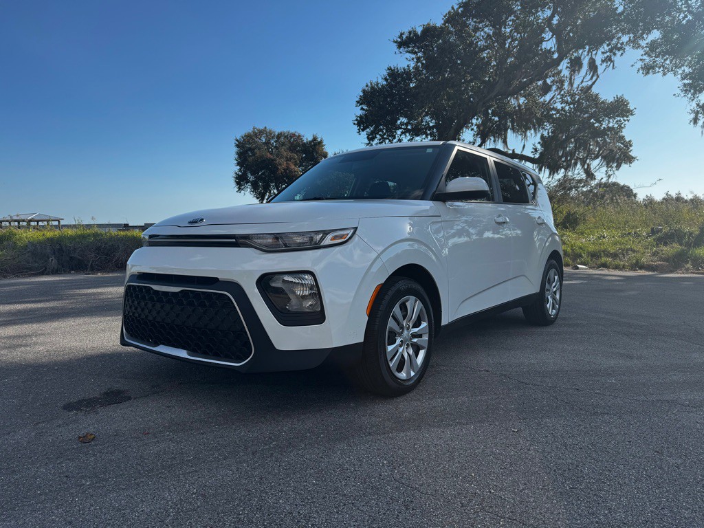 2020 Kia Soul Image 1