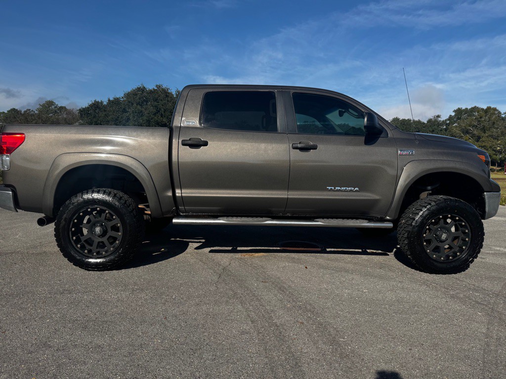2011 Toyota Tundra Image 6