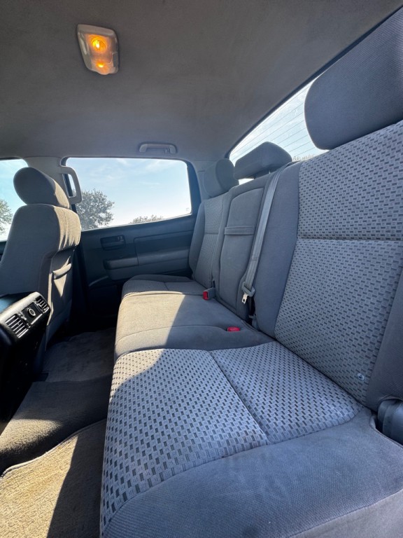 2011 Toyota Tundra Image 12