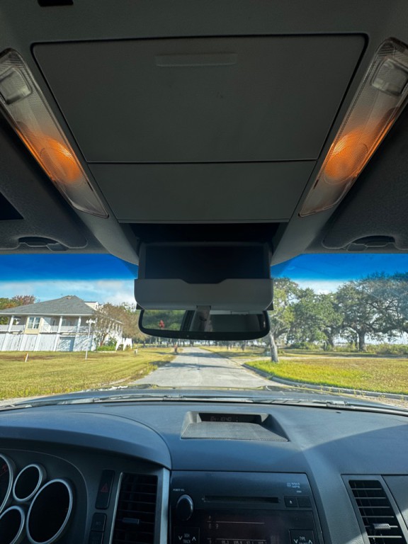 2011 Toyota Tundra Image 29