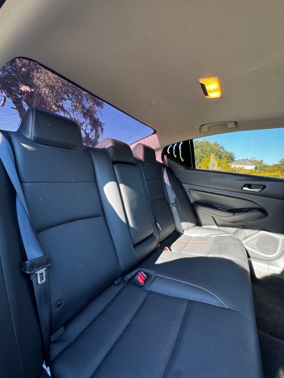 2023 Nissan Altima Image 16