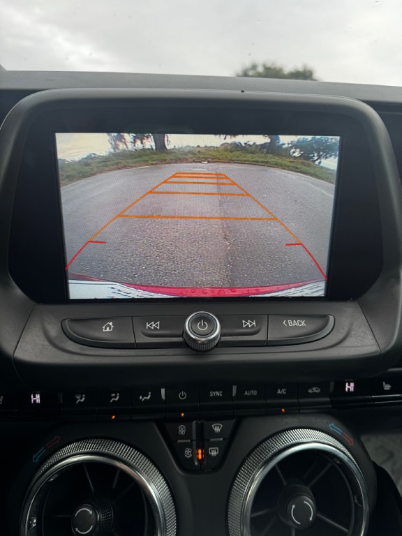 2017 Chevrolet Camaro Image 24