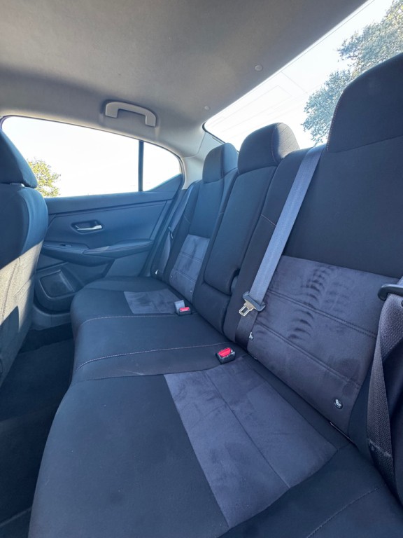 2025 Nissan Sentra Image 12